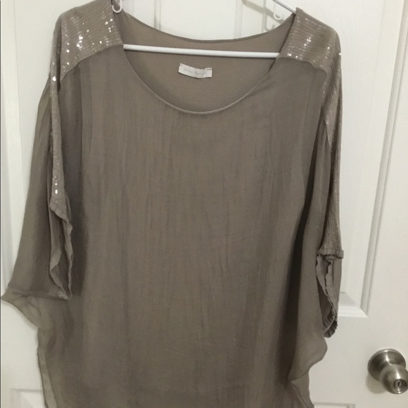 Blouse - Picture 1 of 1